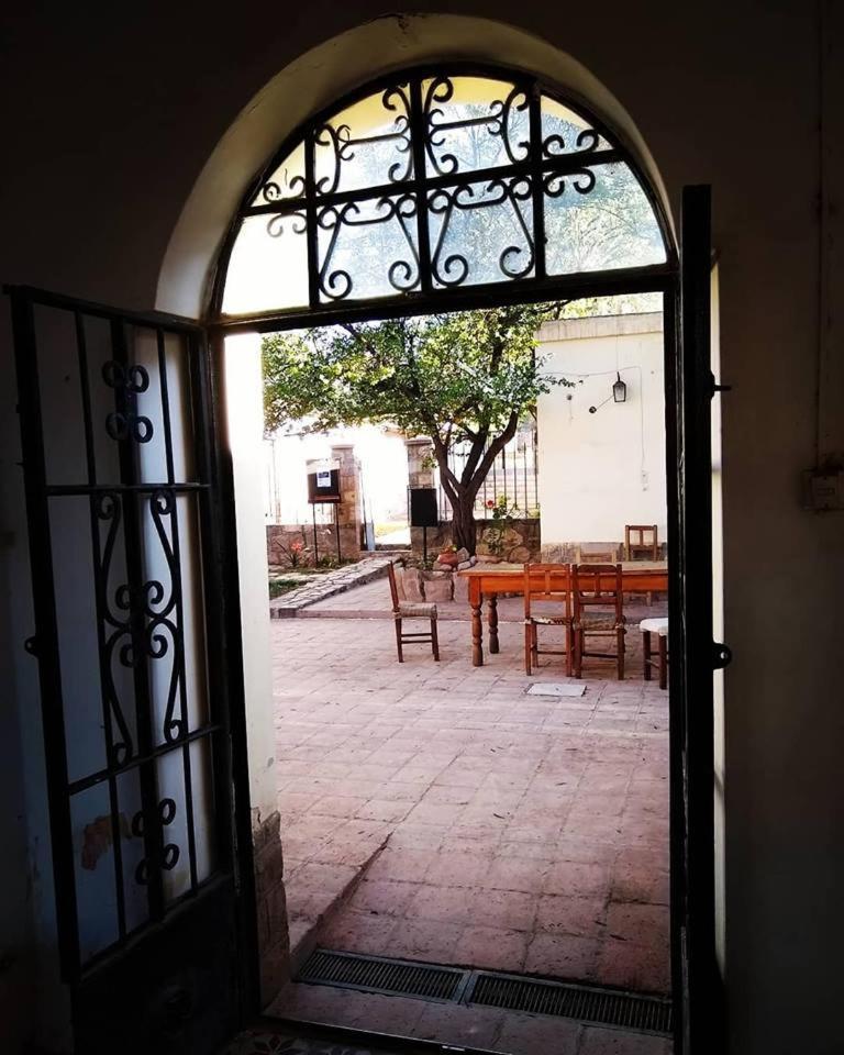 Capec Alojamiento Tilcara Exterior foto